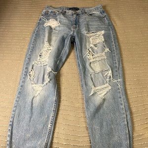 Aeropostale High-Rise Mom Jean